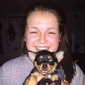 Meet your Posher, Marissa